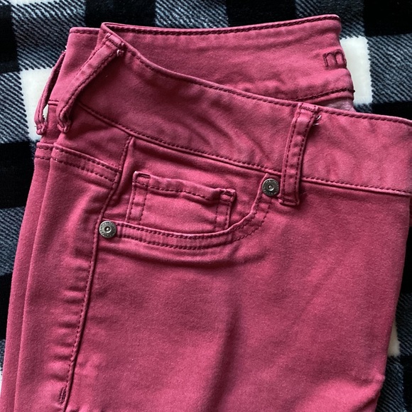 Maurices Jennings - Picture 2 of 7